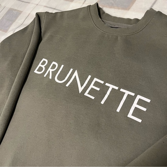 Brunette The Label Sweatshirt Size M/L - Picture 1 of 8